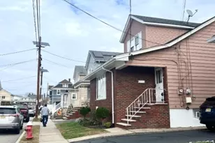 20 Elizabeth Pl, Totowa, NJ 07512 - Photo 4