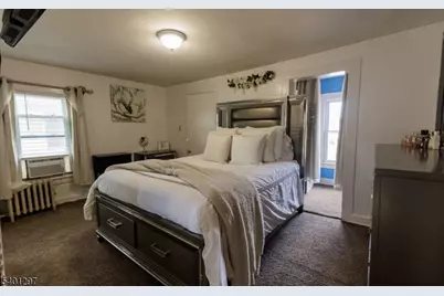 622 Tremont Ave, Orange, NJ 07050 - Photo 12