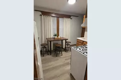 143 Parmelee Ave #2, Hawthorne, NJ 07506 - Photo 1