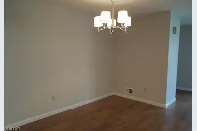 121 Jamestown Rd #121, Bernards Township, NJ 07920 - Photo 2