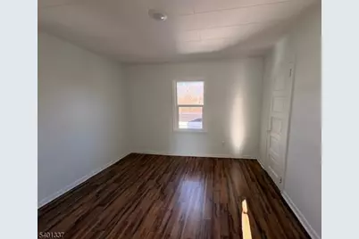 4 Whitehouse Ave, Readington, NJ 08889 - Photo 12