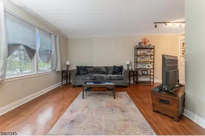 2103 Jamestown Cmn, Hillsborough Township, NJ 08844 - Photo 4