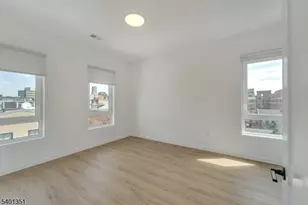 22 Schuyler Pl, Morristown, NJ 07960 - Photo 2