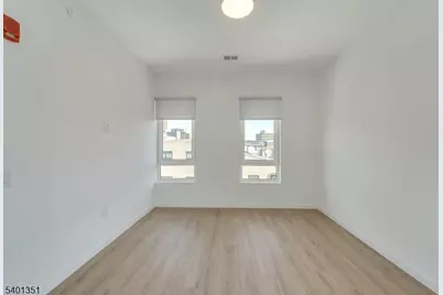 22 Schuyler Pl #201, Morristown, NJ 07960 - Photo 4