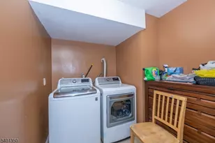 28 Highland St, Paterson, NJ 07524 - Photo 14