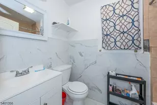 28 Highland St, Paterson, NJ 07524 - Photo 26