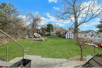 42 Lakeshore Dr #2, Prospect Park, NJ 07508 - Photo 18