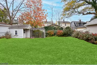 38 Cypress St, Millburn, NJ 07041 - Photo 16