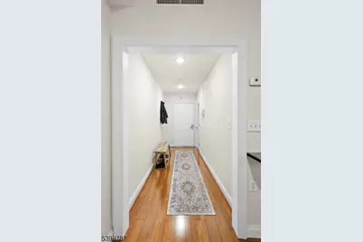 207-31 Shearwater Ct West #31, Jersey City, NJ 07305 - Photo 14