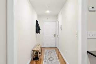 207-31 Shearwater Ct W, Jersey City, NJ 07305 - Photo 14