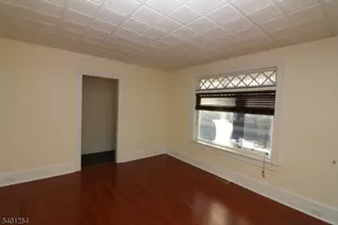 16 Main St, Flemington, NJ 08822 - Photo 6