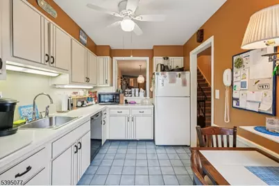 181 Long Hill Rd #K-5, Little Falls Township, NJ 07424 - Photo 12