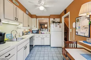 181 Long Hill Rd, Little Falls Township, NJ 07424 - Photo 12