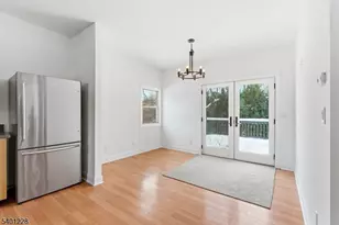 7 Arrowhead Dr, Wantage, NJ 07461 - Photo 10