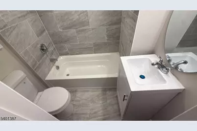 396 Rea Ave, Hawthorne, NJ 07506 - Photo 12