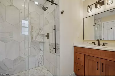 11 Washington Ave #2, Summit, NJ 07901 - Photo 14