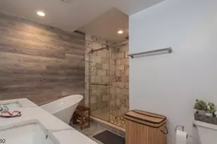 34 Heights Ave, Fair Lawn, NJ 07410 - Photo 6