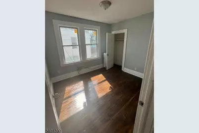 127 Dewey St, Newark, NJ 07112 - Photo 12