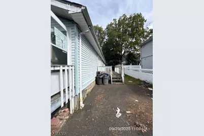 128 Grove St, Mahwah, NJ 07430 - Photo 8