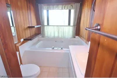 22 Choctaw, Jefferson Township, NJ 07438 - Photo 10