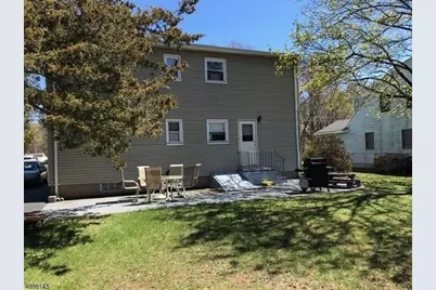 31 Garbarino Ave #2, Wanaque, NJ 07465 - Photo 4