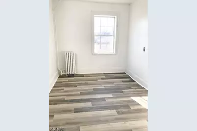 227 E 3rd Ave #2, Roselle, NJ 07203 - Photo 8