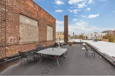 127 Coit St, Irvington, NJ 07111 - Photo 18