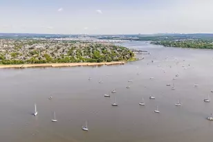 2000 Schindler, Old Bridge Township, NJ 08879 - Photo 4