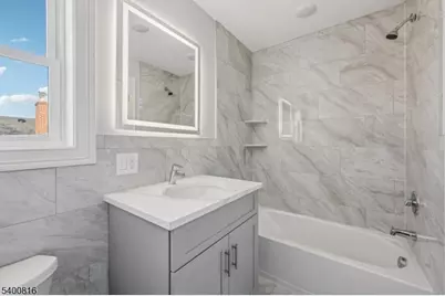 139 N 15th St #2, East Orange, NJ 07017 - Photo 32