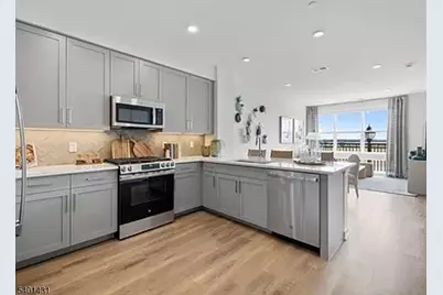 2000 Schindler #B18, Old Bridge Township, NJ 08879 - Photo 16