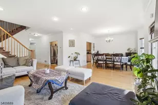 29 Pine Valley Rd, Livingston, NJ 07039 - Photo 6