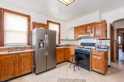 308 Davis Ave, Harrison, NJ 07029 - Photo 22