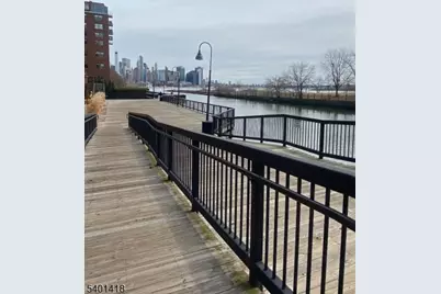 208 Washington St #2A, Jersey City, NJ 07302 - Photo 8