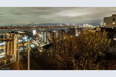 152 Pine St, Cliffside Park, NJ 07010 - Photo 14