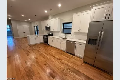 76 Barbara St #1, Newark, NJ 07105 - Photo 4