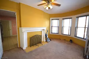 572 E 25th St, Paterson, NJ 07514 - Photo 2