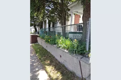 572 E 25th St #1, Paterson, NJ 07514 - Photo 14