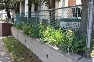 572 E 25th St, Paterson, NJ 07514 - Photo 14