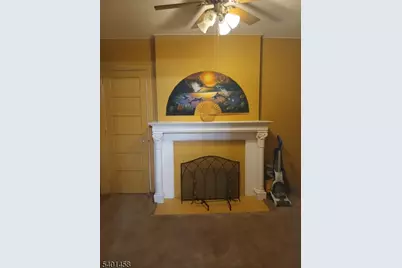 572 E 25th St #1, Paterson, NJ 07514 - Photo 6