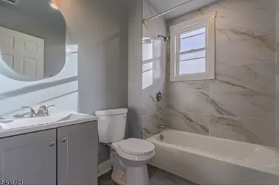 882 S 14th St, Unit #3, Newark, NJ 07108 - Photo 16