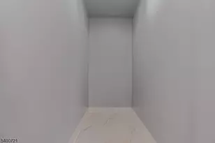 882 S 14th St Unit, Newark, NJ 07108 - Photo 18