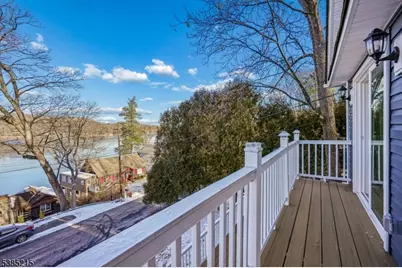 49 Birch Pkwy, Byram Township, NJ 07871 - Photo 4