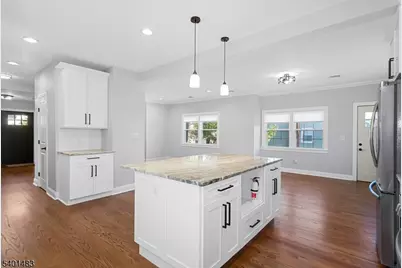 17 Lakeview Ave, Park Ridge, NJ 07656 - Photo 14