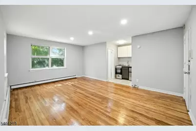 819 Bloomfield Ave Unit #12, Montclair Twp., NJ 07042 - Photo 6