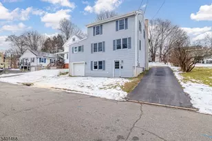 49 Sussex St, Newton, NJ 07860 - Photo 2