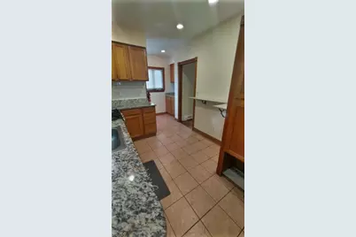 105 Trimble Ave, Clifton, NJ 07011 - Photo 6