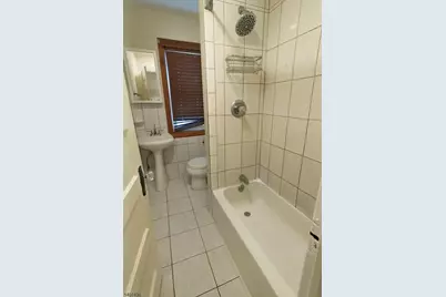 105 Trimble Ave, Clifton, NJ 07011 - Photo 8