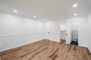 16 Deanna Dr, Hillsborough Township, NJ 08844 - Photo 20