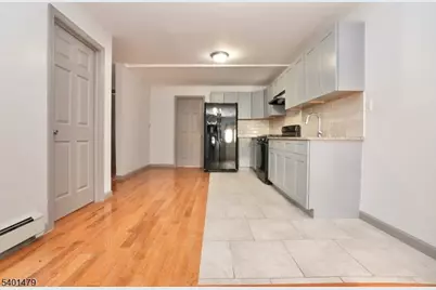 47 Fleming Ave, Newark, NJ 07105 - Photo 10