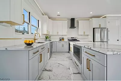 19 Mountain Ave, Mahwah, NJ 07430 - Photo 1